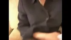 Jouer Magro keniota di 50 anni che vive a Parigi è bello scopare un ragazzo