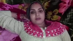 Abspielen Desi Indian Bhabhi Lalita kann nicht genug von dem Schwanz ihres Freundes bekommen