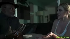 Oynat Jenna Starr'ın Wild Ride On Big Cock